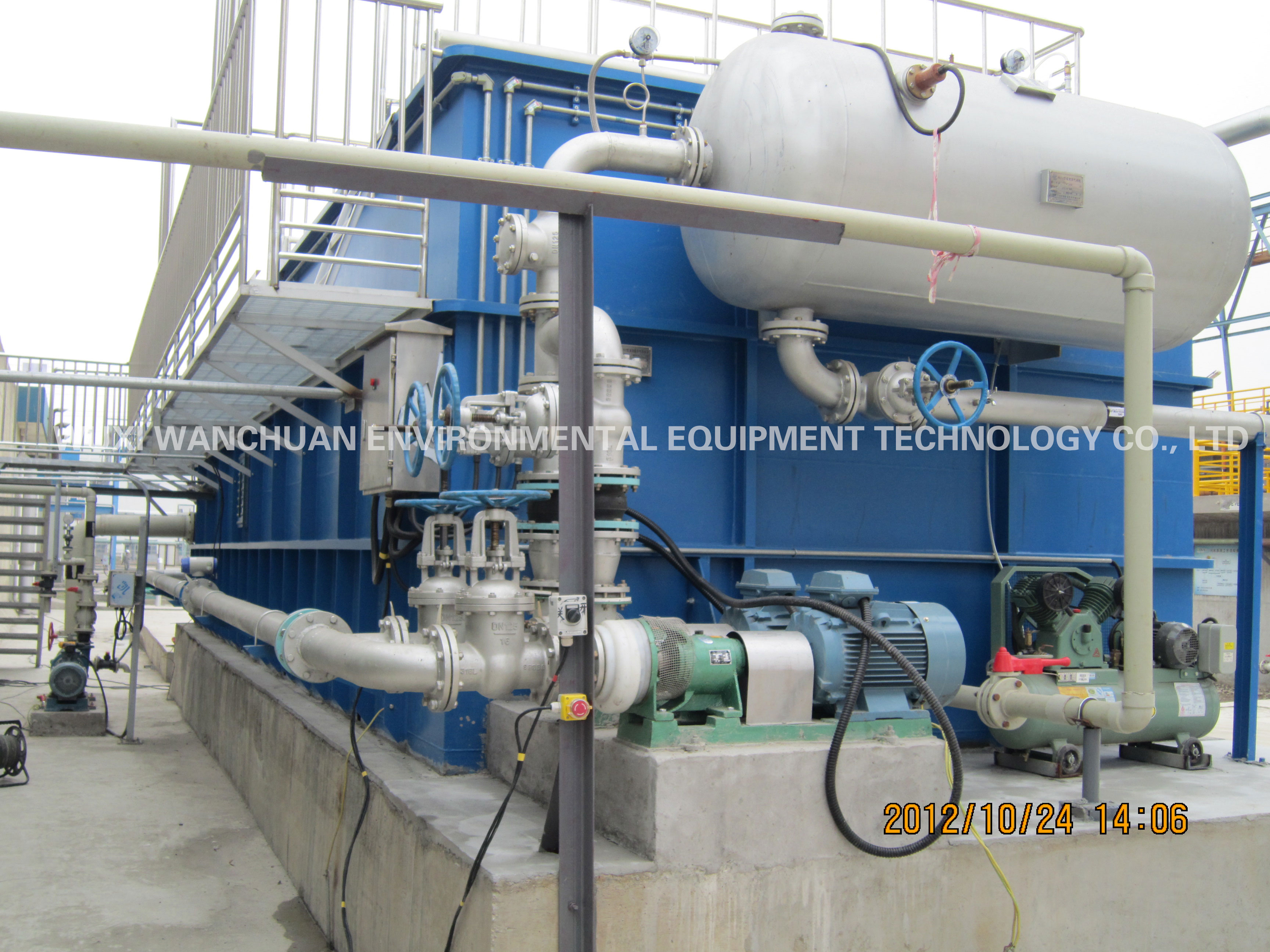 Cavitation air floatation machine